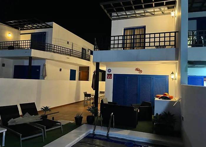 Erimar Met Verwarmd Zwembad