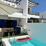 Erimar Met Verwarmd Zwembad Villa