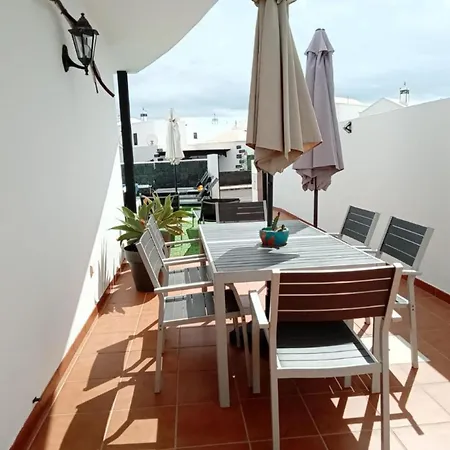 Villa Erimar Luxe 2-slaapkamer villa met verwarmd privézwembad * Playa Blanca (Lanzarote)