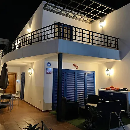 Villa Erimar Luxe 2-Slaapkamer Villa Met Verwarmd Privezwembad Playa Blanca