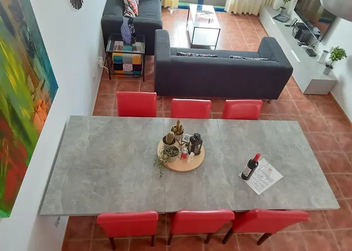 Erimar Met Verwarmd Zwembad *