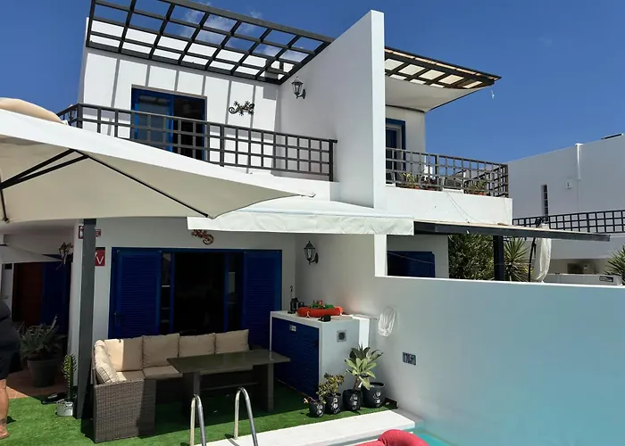 Erimar Met Verwarmd Zwembad *